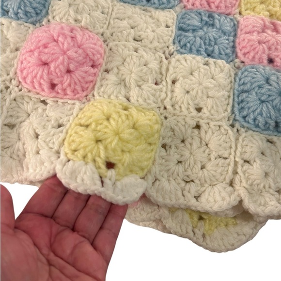 Handmade Crochet Granny Square Multi-Colored Baby Blanket Pink Blue Yellow - Picture 5 of 6